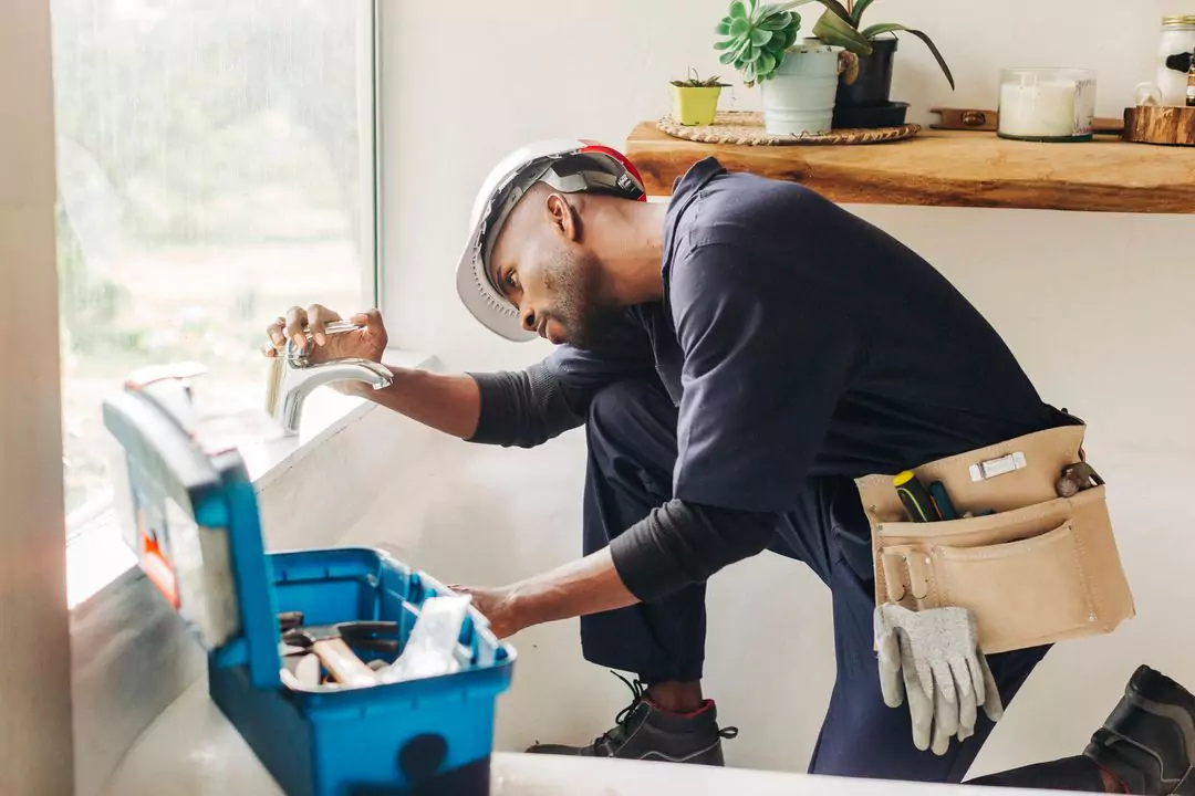How to start a handyman business